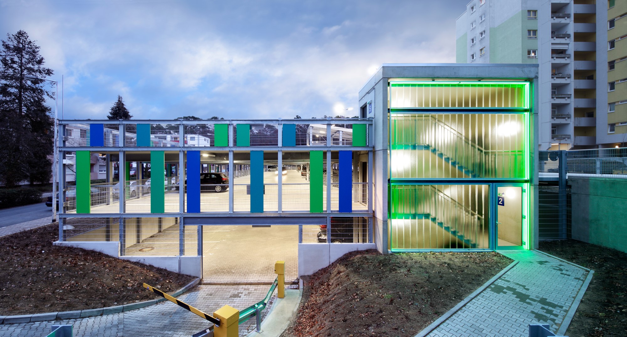 Parkhaus Stresemannstraße Parkhaus Stresemannstraße